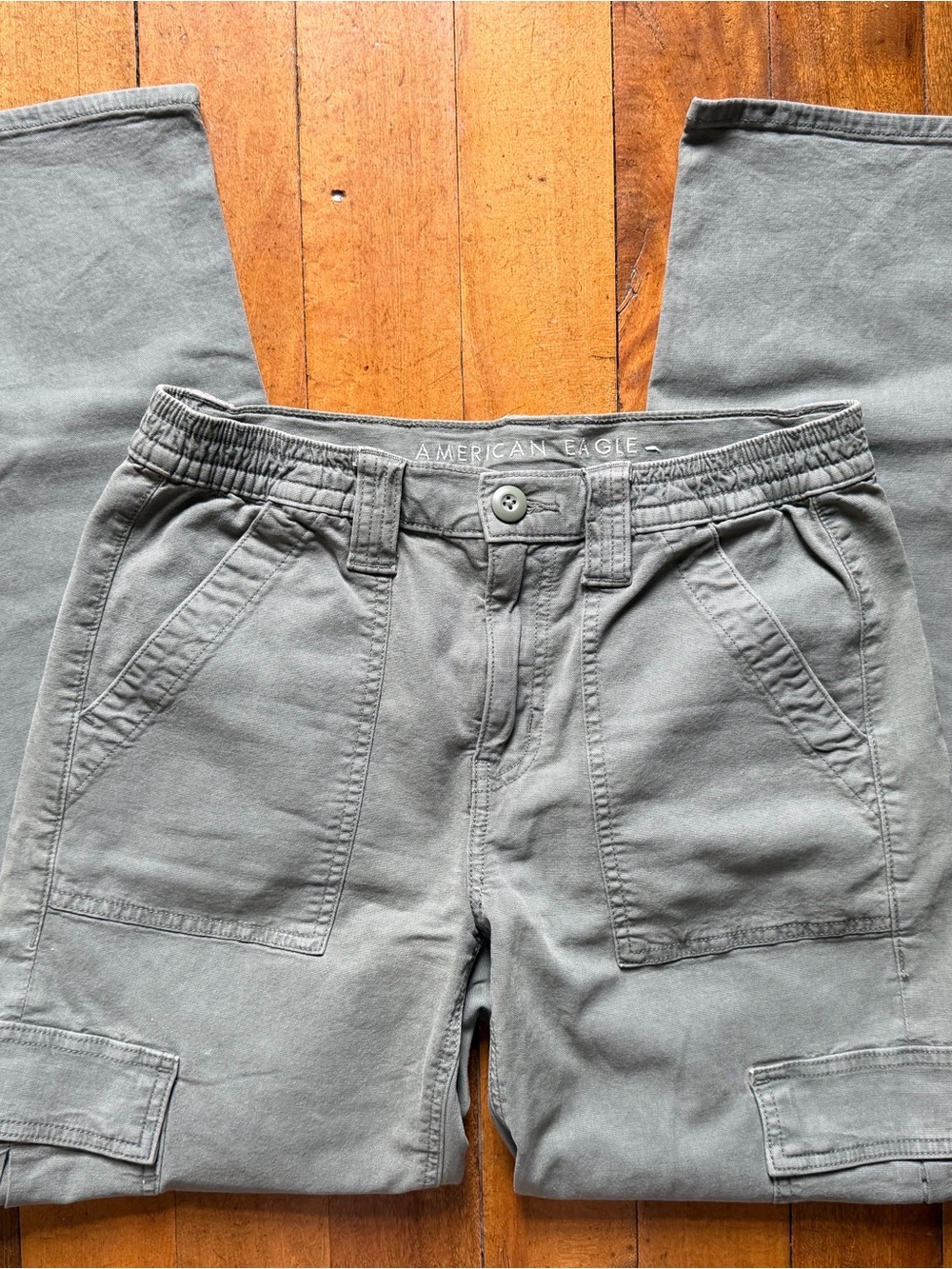 American Eagle Green Cargo Pants